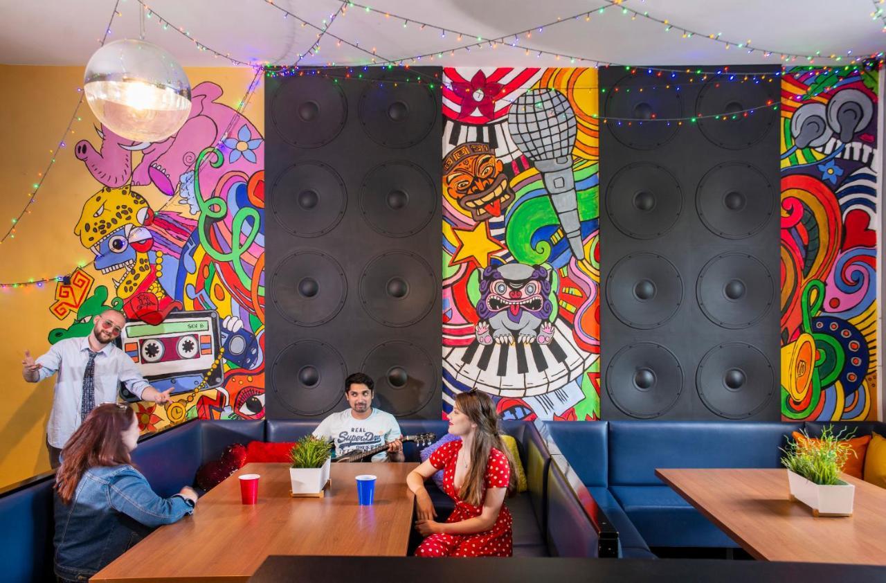 Let'S Rock Party Hostel! Age Limit From 18 Until 40! Красков Екстериор снимка