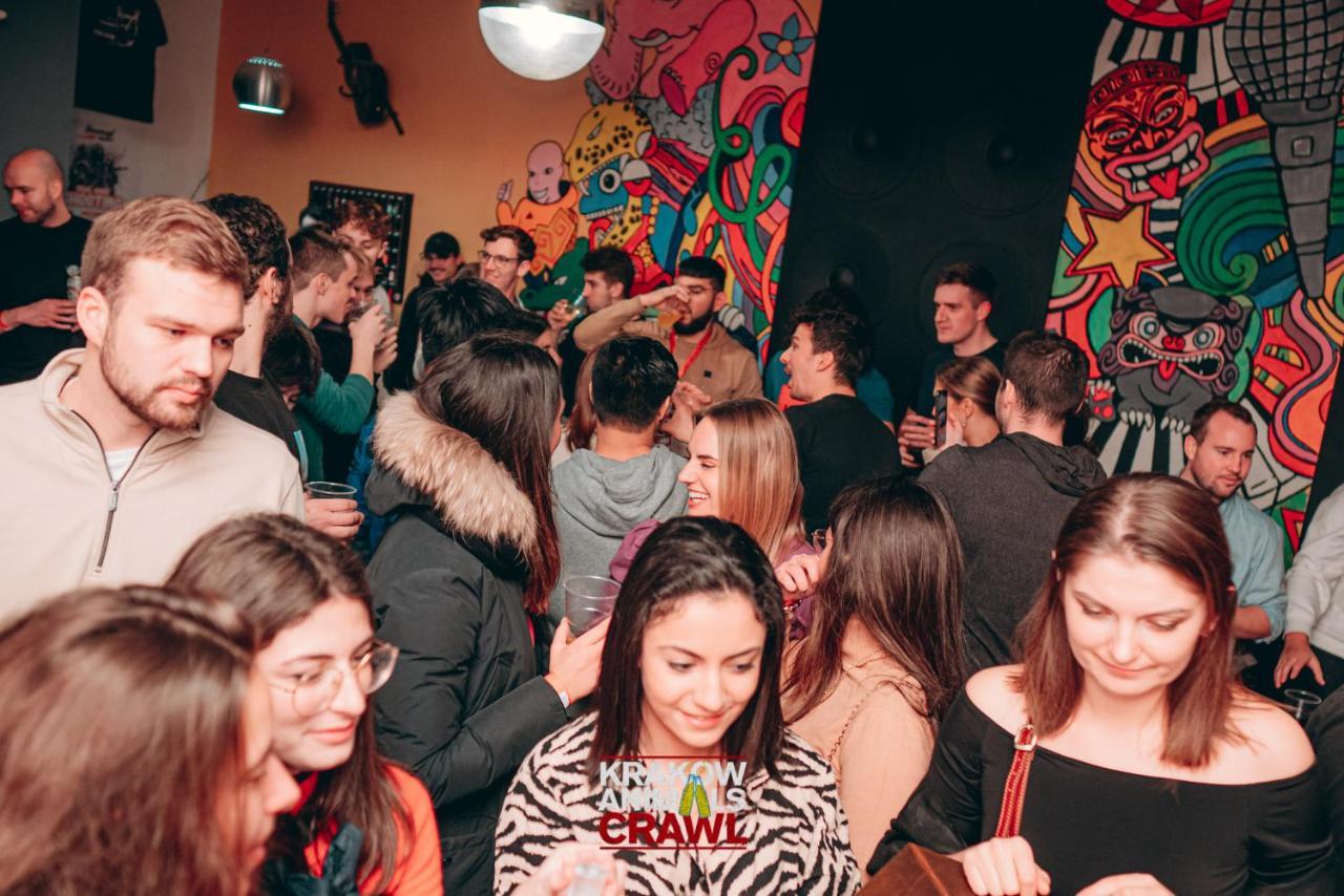 Let'S Rock Party Hostel! Age Limit From 18 Until 40! Красков Екстериор снимка