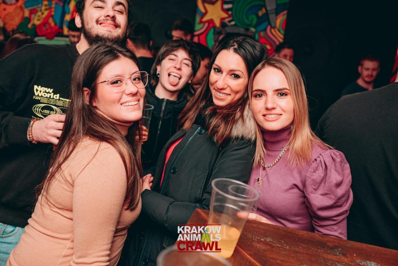 Let'S Rock Party Hostel! Age Limit From 18 Until 40! Красков Екстериор снимка
